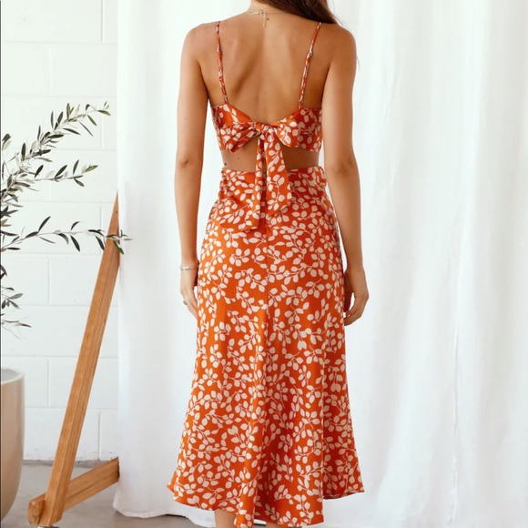 Brand New Midi Dress - Picture 3 of 4